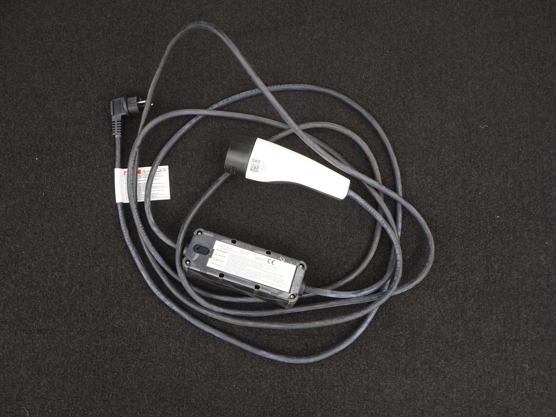 44971717-39.jpg