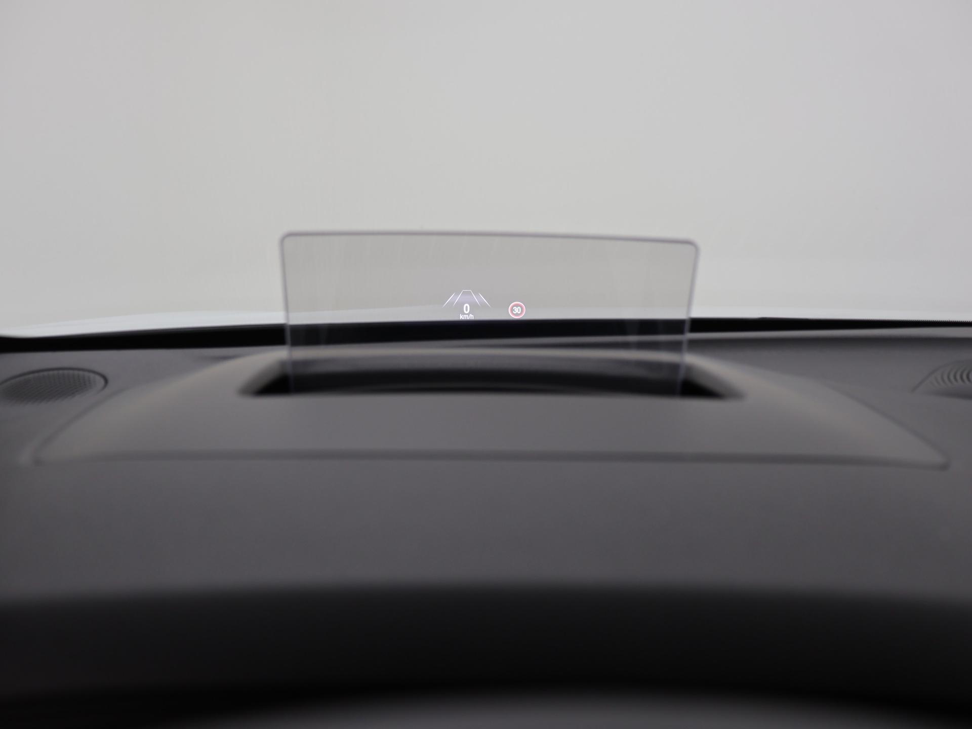 46228733-17.jpg
