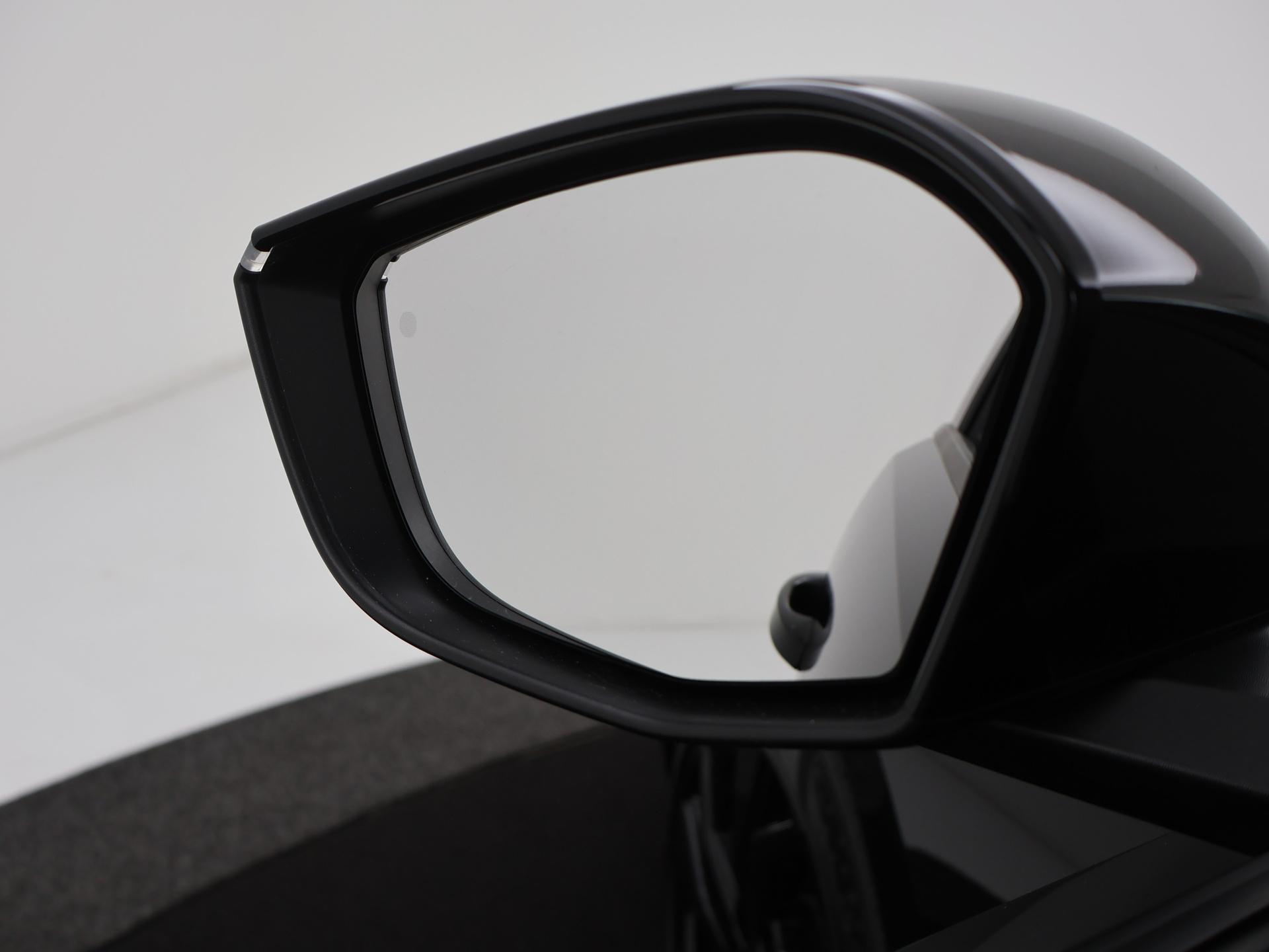 46523501-30.jpg