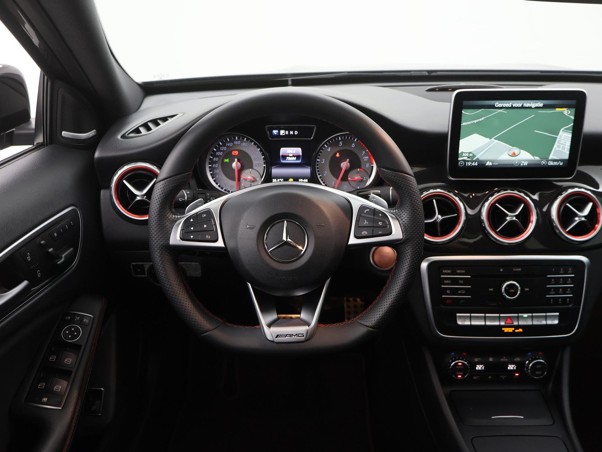 47003273-23.jpg